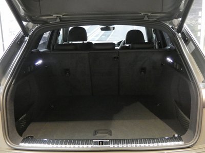 2025 AUDI Q8 E-TRON — миниатюра 107