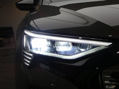 2025 AUDI Q8 E-TRON — миниатюра 41