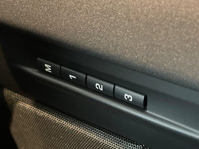 2024 LAND Rover RANGE ROVER EVOQUE photo 11