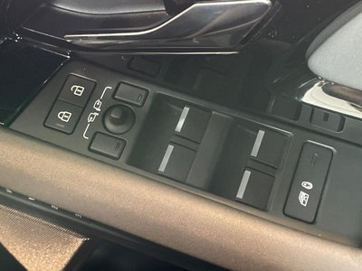 2024 LAND Rover RANGE ROVER EVOQUE thumbnail 65
