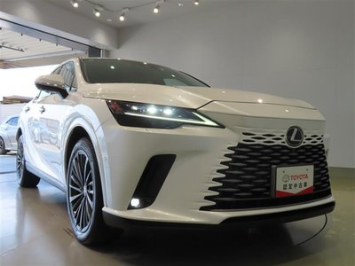 2023 Lexus RX — миниатюра 27