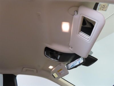 2023 Lexus RX — миниатюра 17