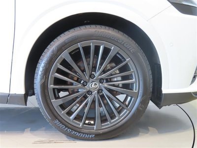 2023 Lexus RX — миниатюра 26