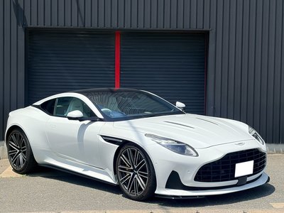 2024 Aston Martin DB12 — фото 5