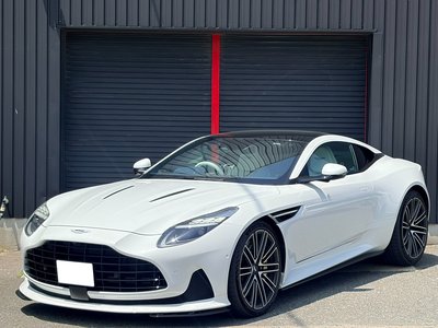 2024 Aston Martin DB12 — фото 1