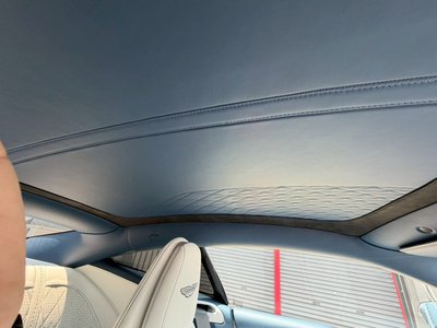 2024 Aston Martin DB12 — миниатюра 39