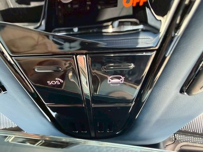 2024 Aston Martin DB12 — миниатюра 33