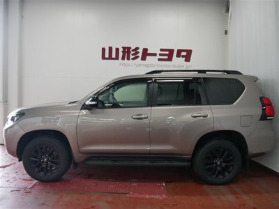 2023 Toyota LAND CRUISER PRADO 照片 2