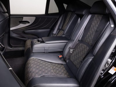 2018 Lexus LS thumbnail 40