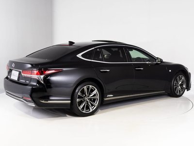 2018 Lexus LS photo 14