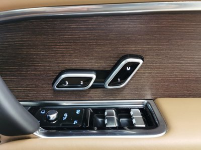 2025 LAND Rover RANGE ROVER 缩略图 25
