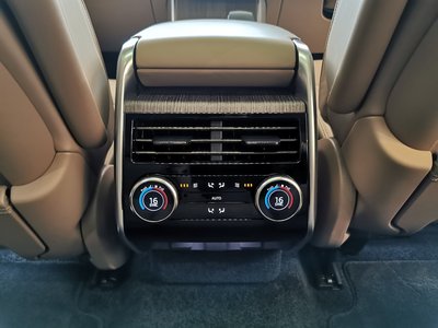 2025 LAND Rover RANGE ROVER 缩略图 16
