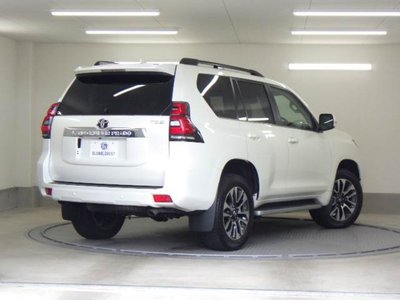 صورة 2 لـ 2023 Toyota LAND CRUISER PRADO