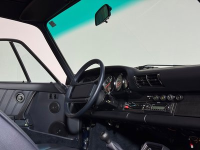 1988 Porsche 911 — миниатюра 35