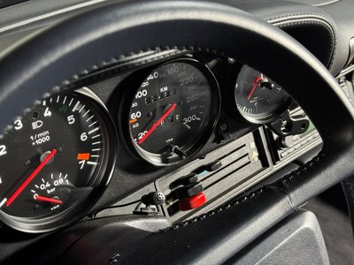 1988 Porsche 911 — миниатюра 31