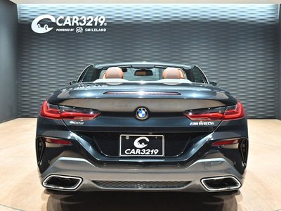 2021 BMW 8 SERIES CABRIOLET photo 7