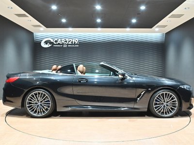2021 BMW 8 SERIES CABRIOLET photo 10