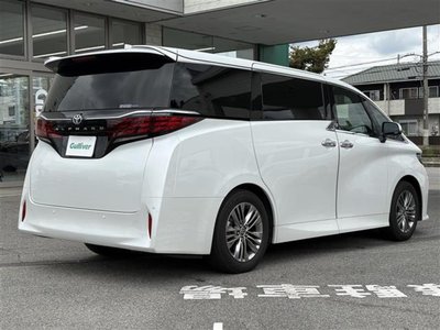 صورة 15 لـ 2023 Toyota ALPHARD