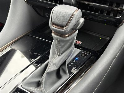صورة 6 لـ 2023 Toyota ALPHARD