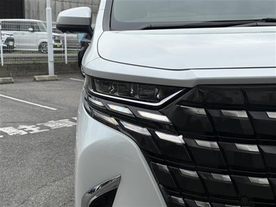 صورة 16 لـ 2023 Toyota ALPHARD