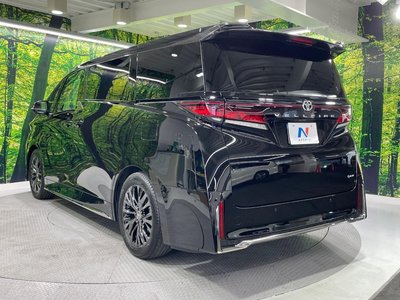 صورة 75 لـ 2025 Toyota VELLFIRE