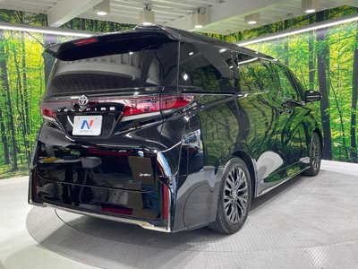 صورة 74 لـ 2025 Toyota VELLFIRE