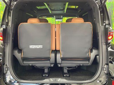 صورة 60 لـ 2025 Toyota VELLFIRE