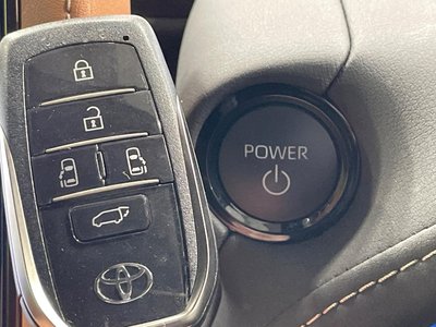 صورة 26 لـ 2025 Toyota VELLFIRE