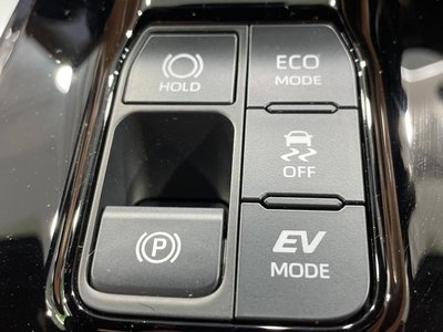 صورة 57 لـ 2025 Toyota VELLFIRE