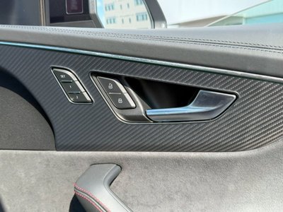 2023 AUDI RS Q8 thumbnail 37