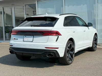 2023 AUDI RS Q8 photo 8