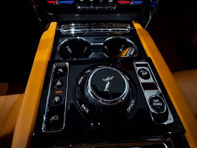 صورة 13 لـ 2025 ROLLS-ROYCE CULLINAN