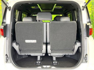 2025 Toyota ALPHARD 照片 11