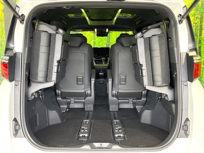 2025 Toyota ALPHARD 照片 61