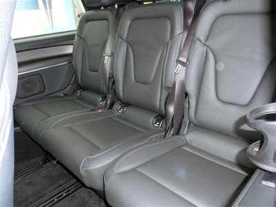 2024 Mercedes-BENZ V-CLASS photo 14