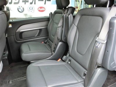 2024 Mercedes-BENZ V-CLASS photo 13