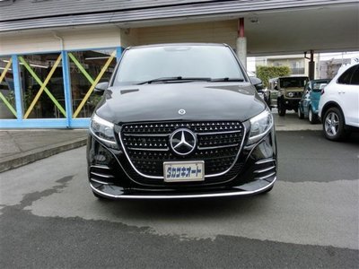 2024 Mercedes-BENZ V-CLASS photo 2