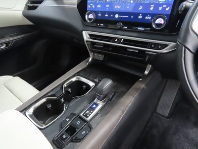 2024 Lexus RX 缩略图 10