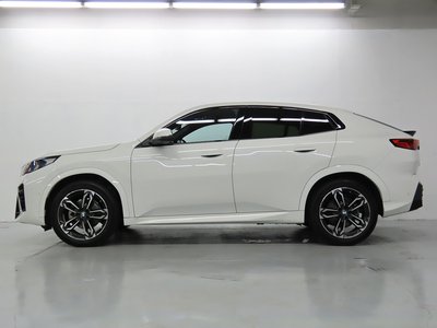 2026 BMW X2 photo 7