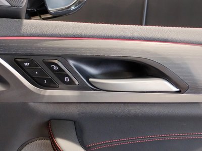 2023 BMW X4 thumbnail 42