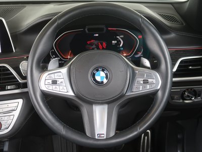 2019 BMW 7 SERIES photo 16
