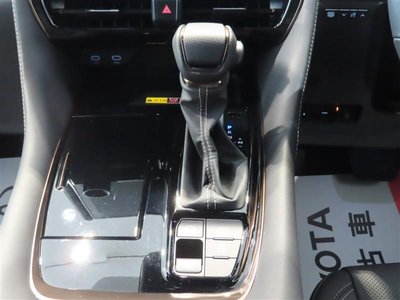 2023 Toyota ALPHARD — фото 10