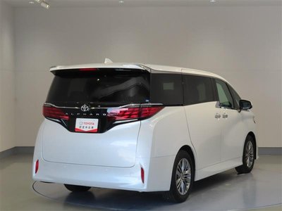 2023 Toyota ALPHARD — фото 3