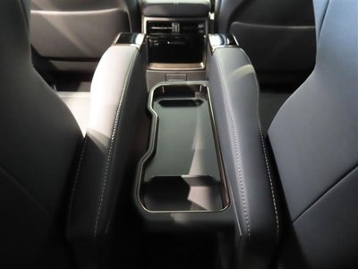 2023 Toyota ALPHARD — фото 19