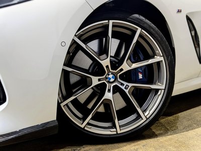 صورة 16 لـ 2019 BMW 8 SERIES