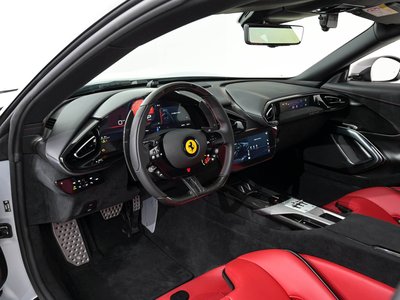 صورة 3 لـ 2025 Ferrari 12 CILINDRI
