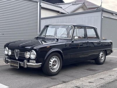 1974 ALFA Romeo JULIA 照片 1