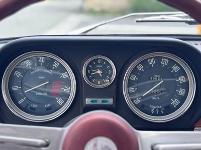 1974 ALFA Romeo JULIA 照片 24