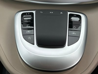 2023 Mercedes-BENZ V-CLASS thumbnail 38
