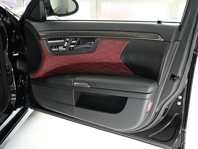 صورة 59 لـ 2010 Mercedes-BENZ BRABUS